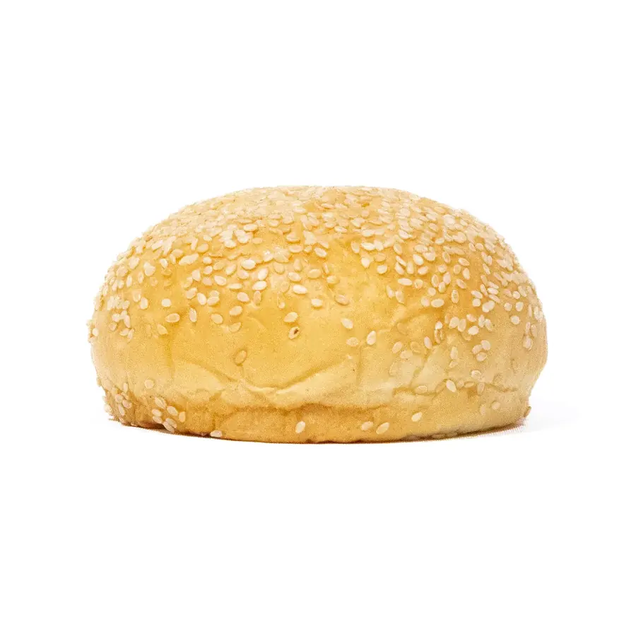 Pan de hamburguesa con sésamo, recién horneado
